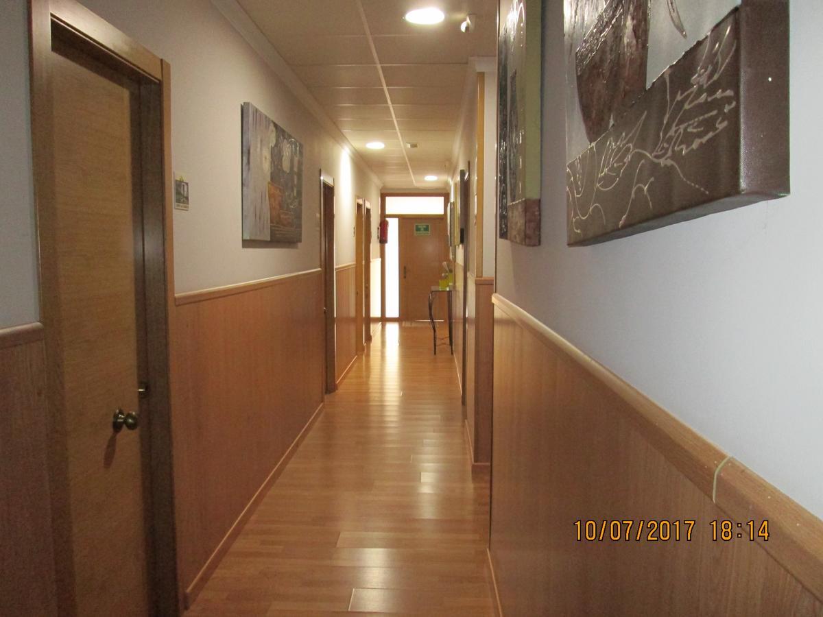 Hostal Banderas Fuensanta de Martos Exterior foto
